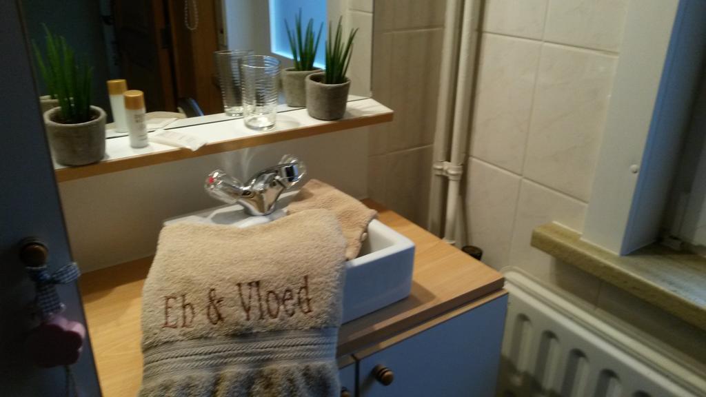 B&B Eb & Vloed Blankenberge Δωμάτιο φωτογραφία